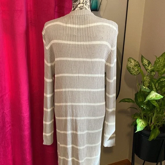 DOE & RAE Striped Long Cardigan NWT LARGE - Picture 3 of 6